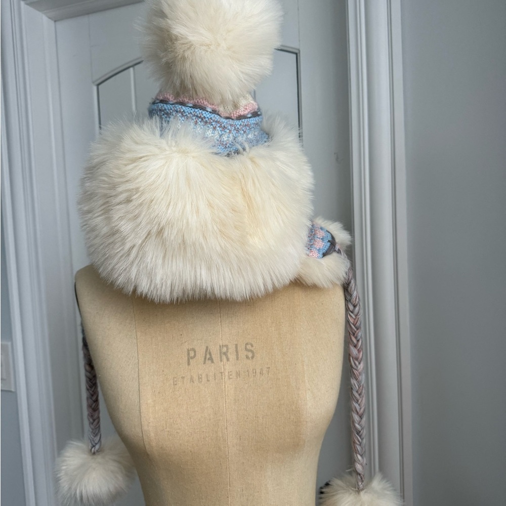 Free People Faux Fur Trapper Winter Hat with Faux Fur Fingerless gloves O/S - Picture 9 of 11